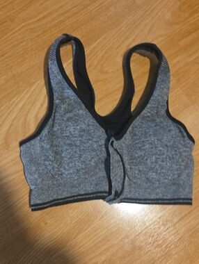 Gray Front-Zip Sports Bra with Black Trim - Women